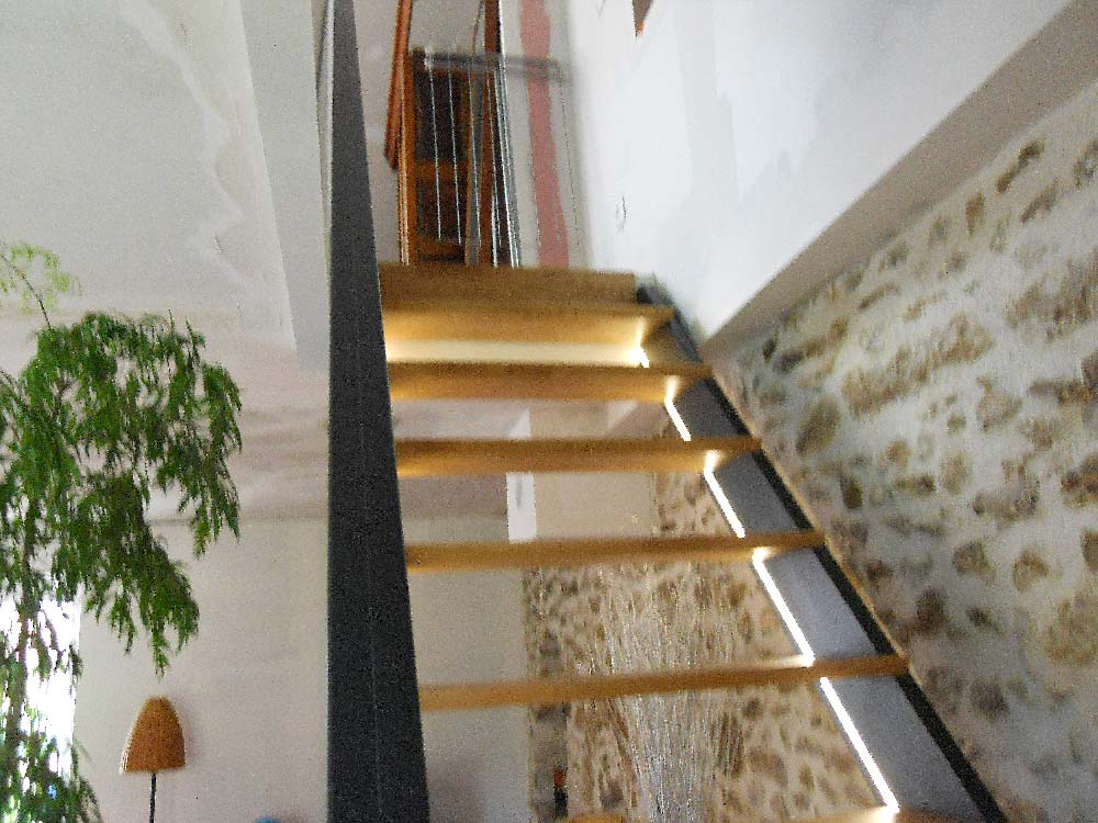 Charpentier bas escalier